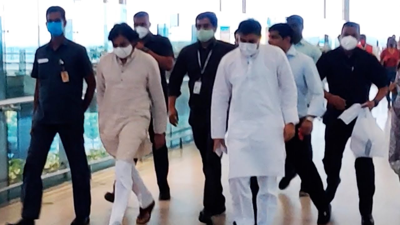 హైదరాబాద్ కు పవన్ కళ్యాణ్